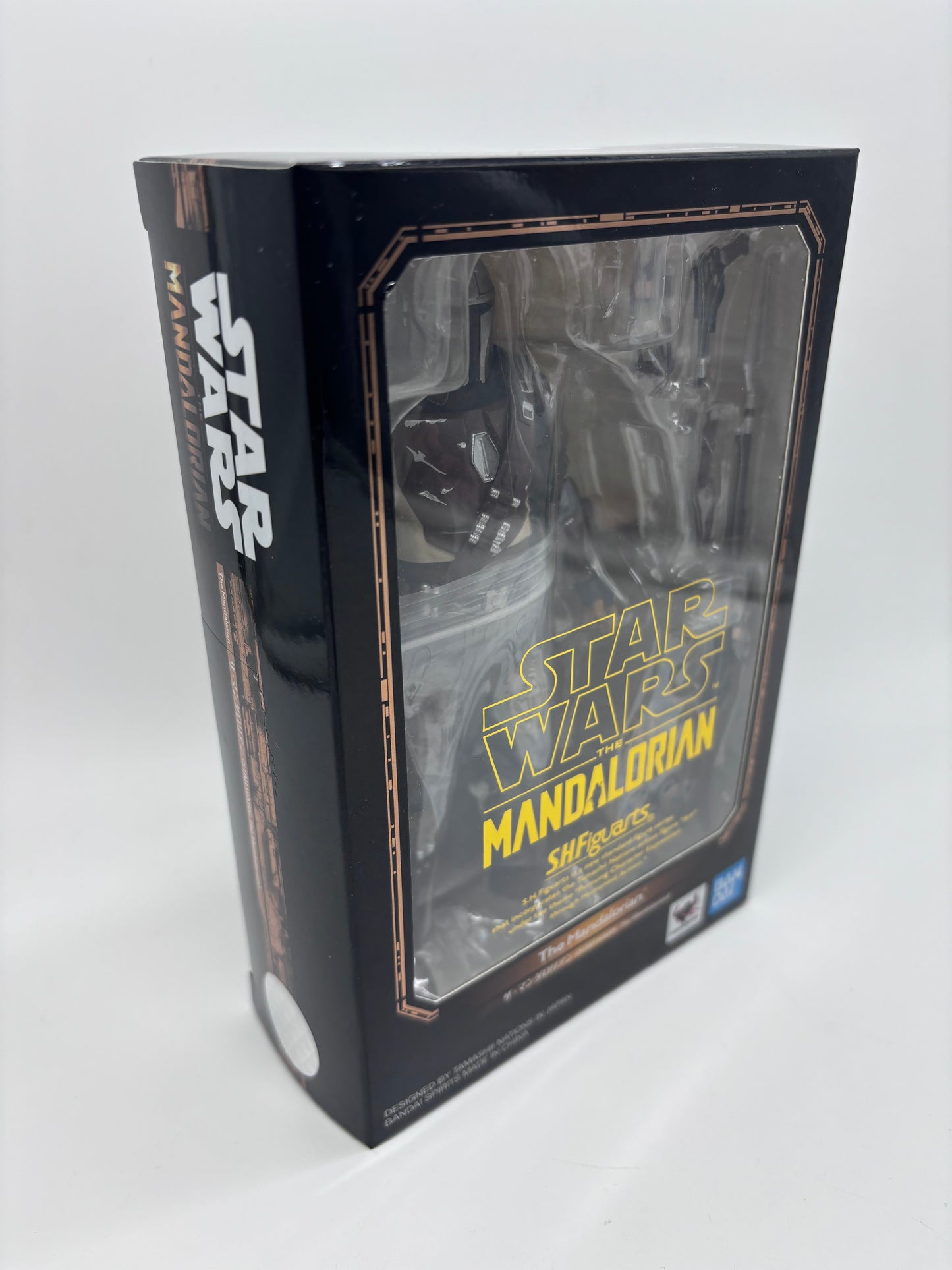 Bandai SH Figuarts The Mandalorian Action Figure, 1/12 Scale
