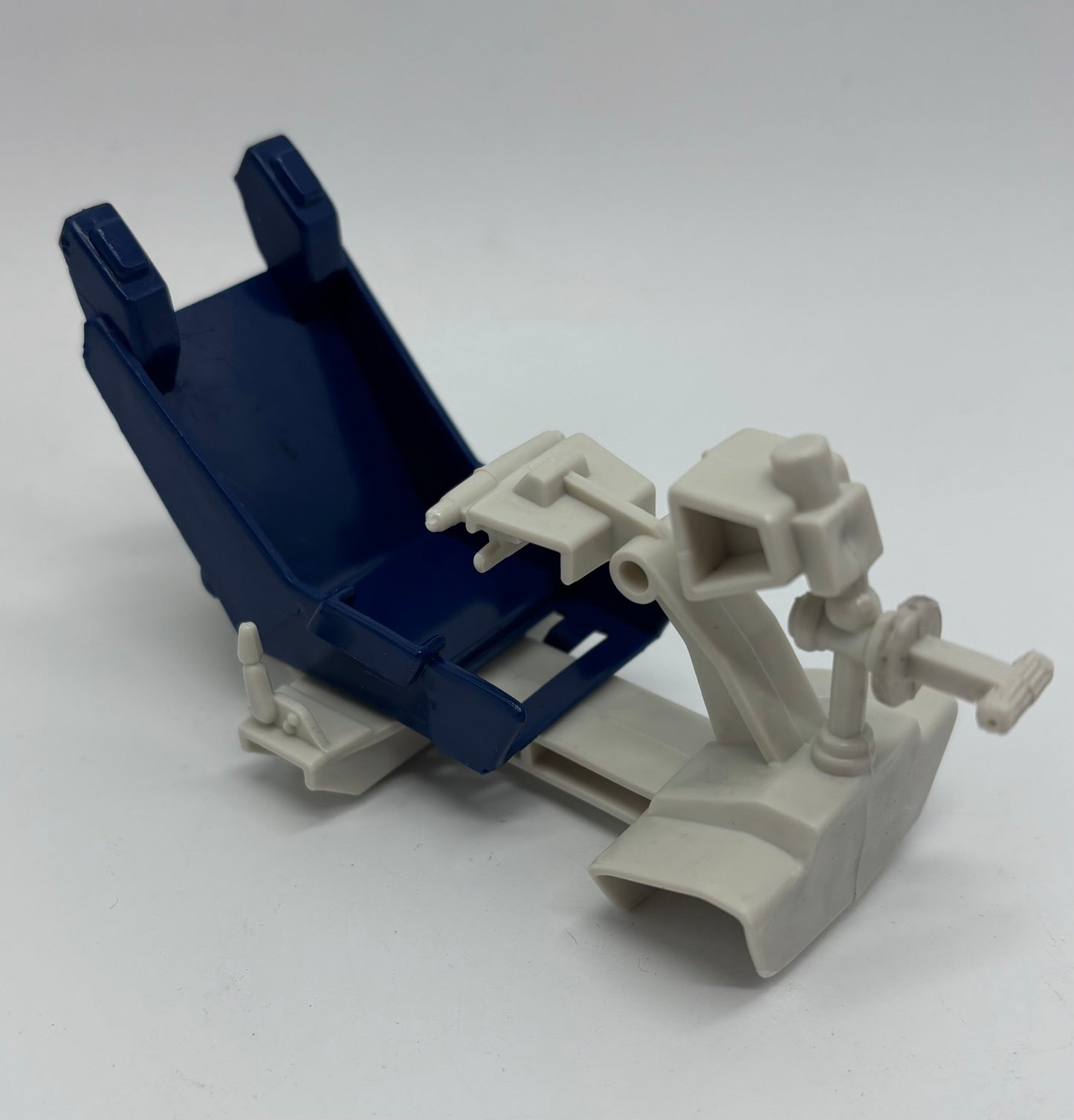 Kenner Millennium Falcon Gunner Chair/Seat, Vintage