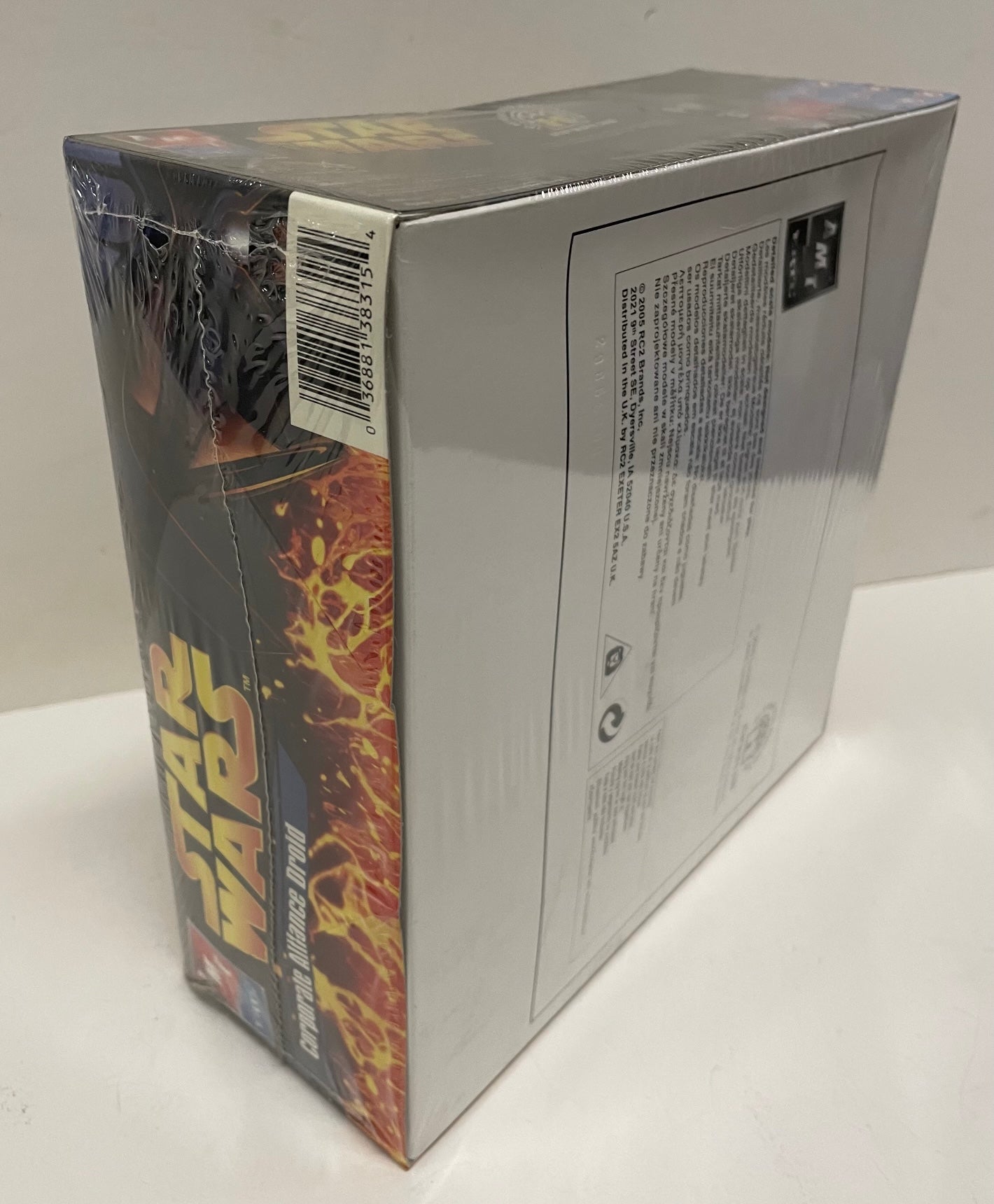 AMT ERTL Corporate Alliance Droid Revenge of the Sith Model Kit