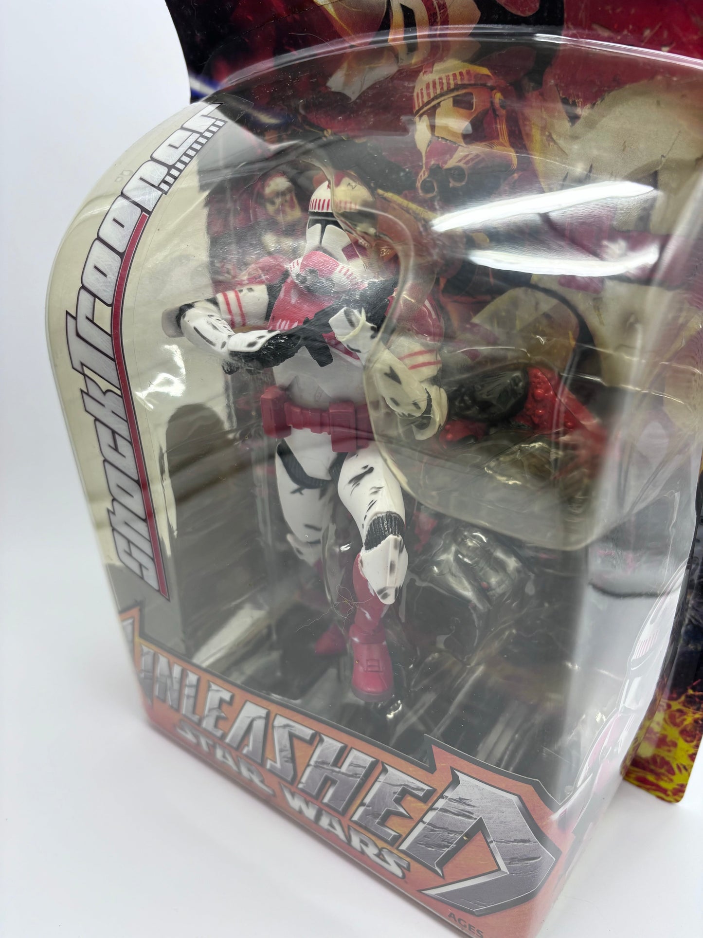 Unleashed Shock Trooper Deluxe Sculpture, Hasbro 2005