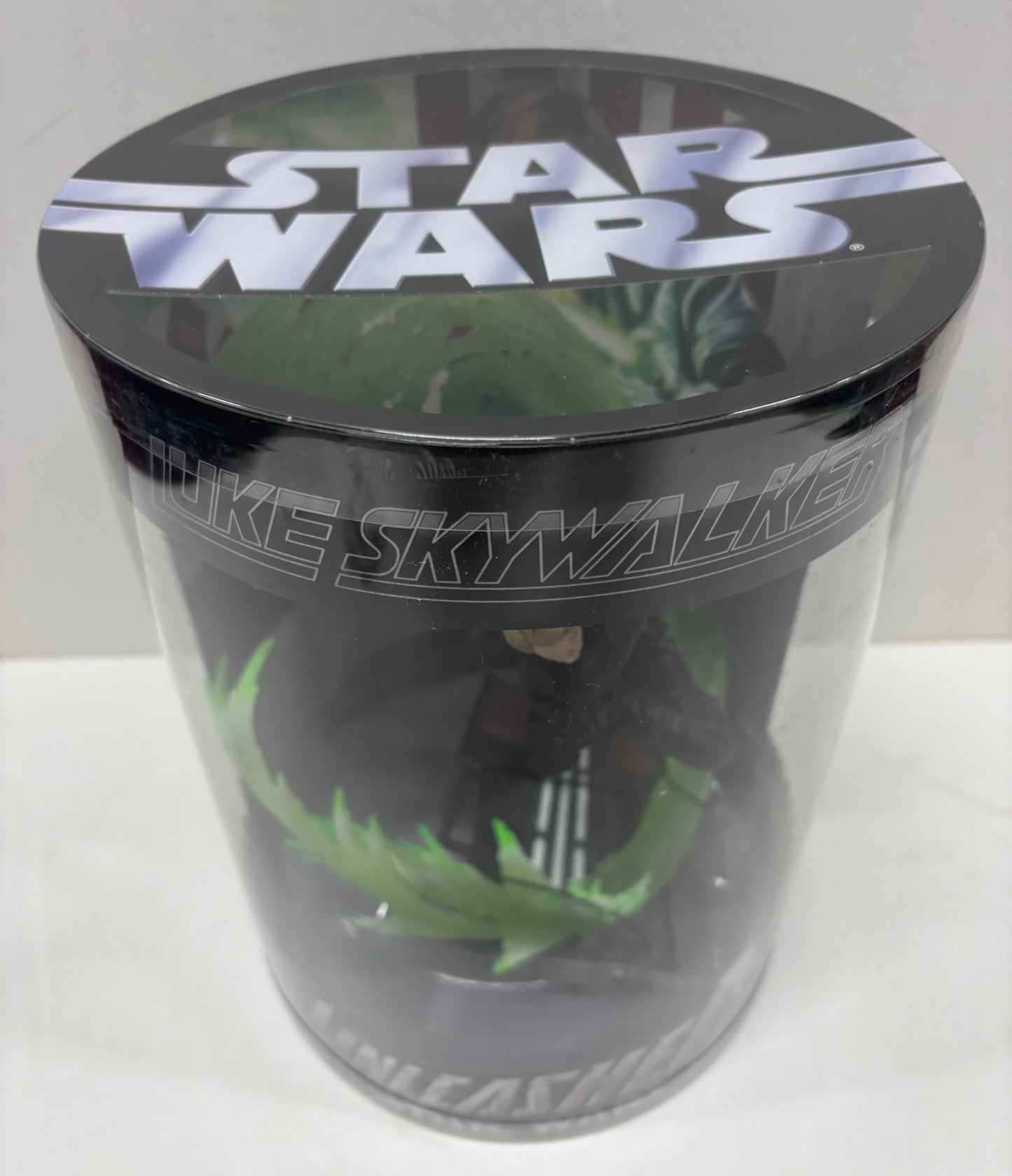 Unleashed Jedi Luke Skywalker Deluxe Sculpture, Hasbro 2006