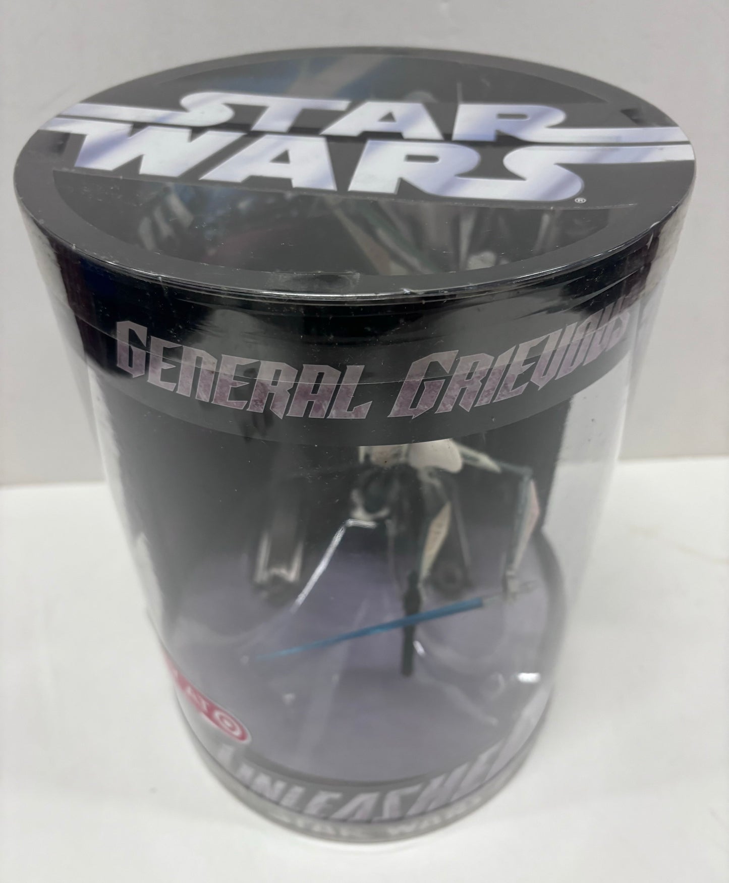Unleashed General Grievous Deluxe Sculpture, Hasbro 2006