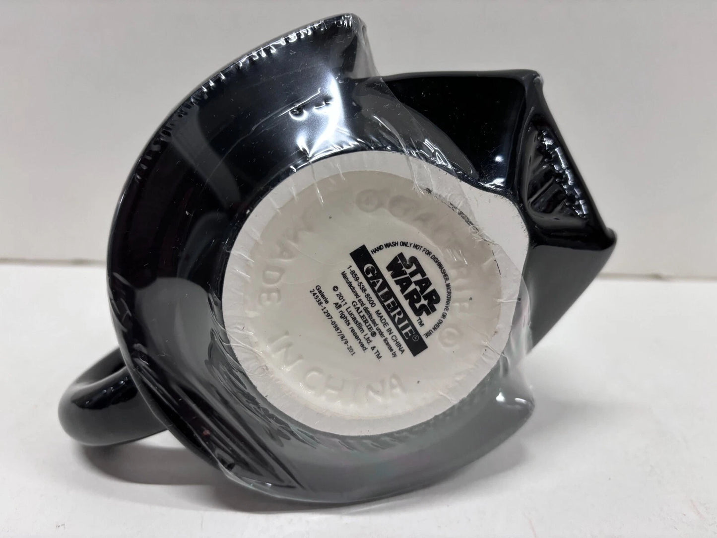 Galerie Darth Vader Ceramic Character Mug w/ Candy, Disney 2011